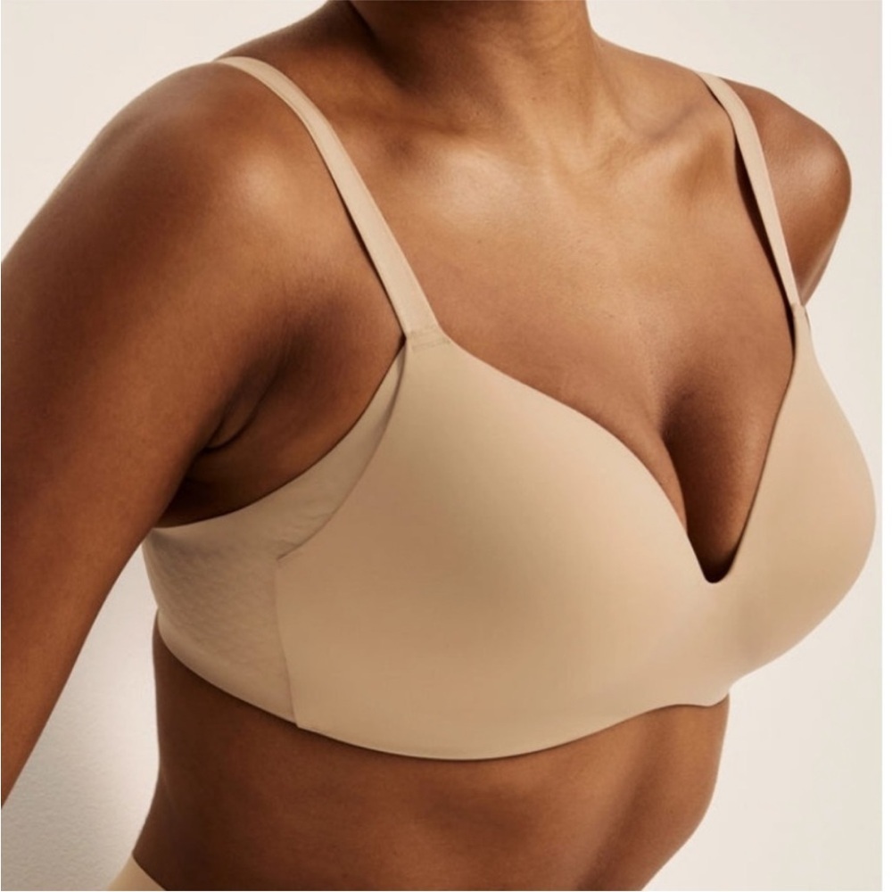 Wing Woman contour bra size 8++